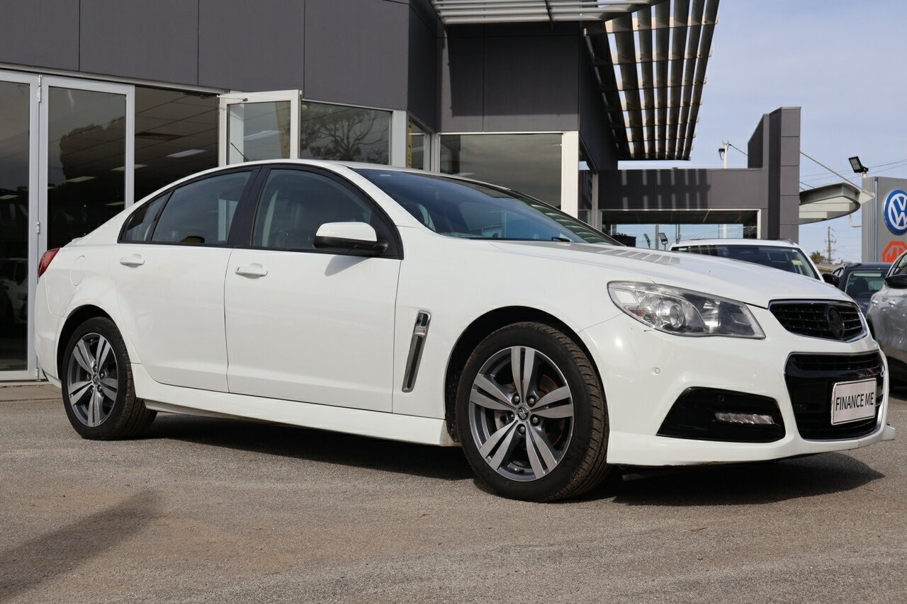 Holden Commodore image 1