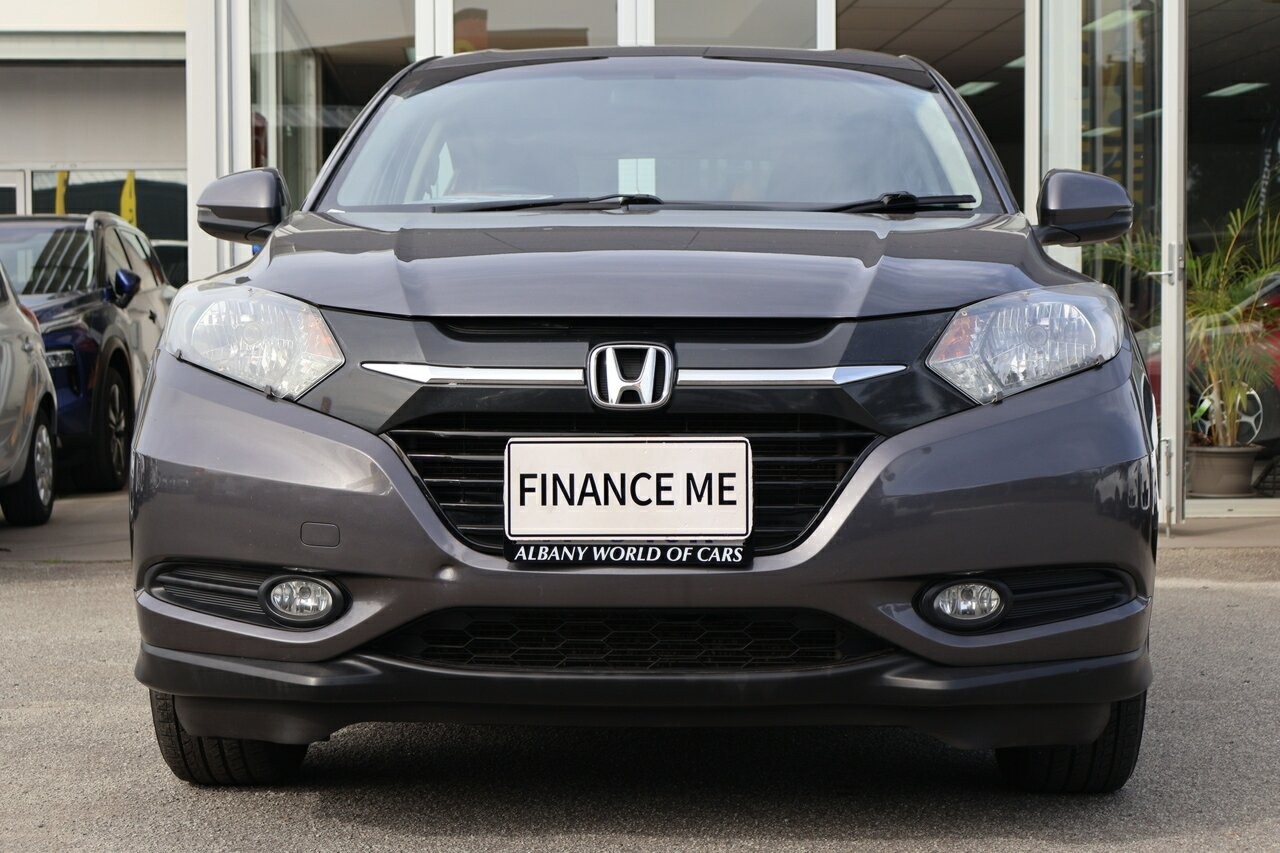 Honda Hr-v image 1