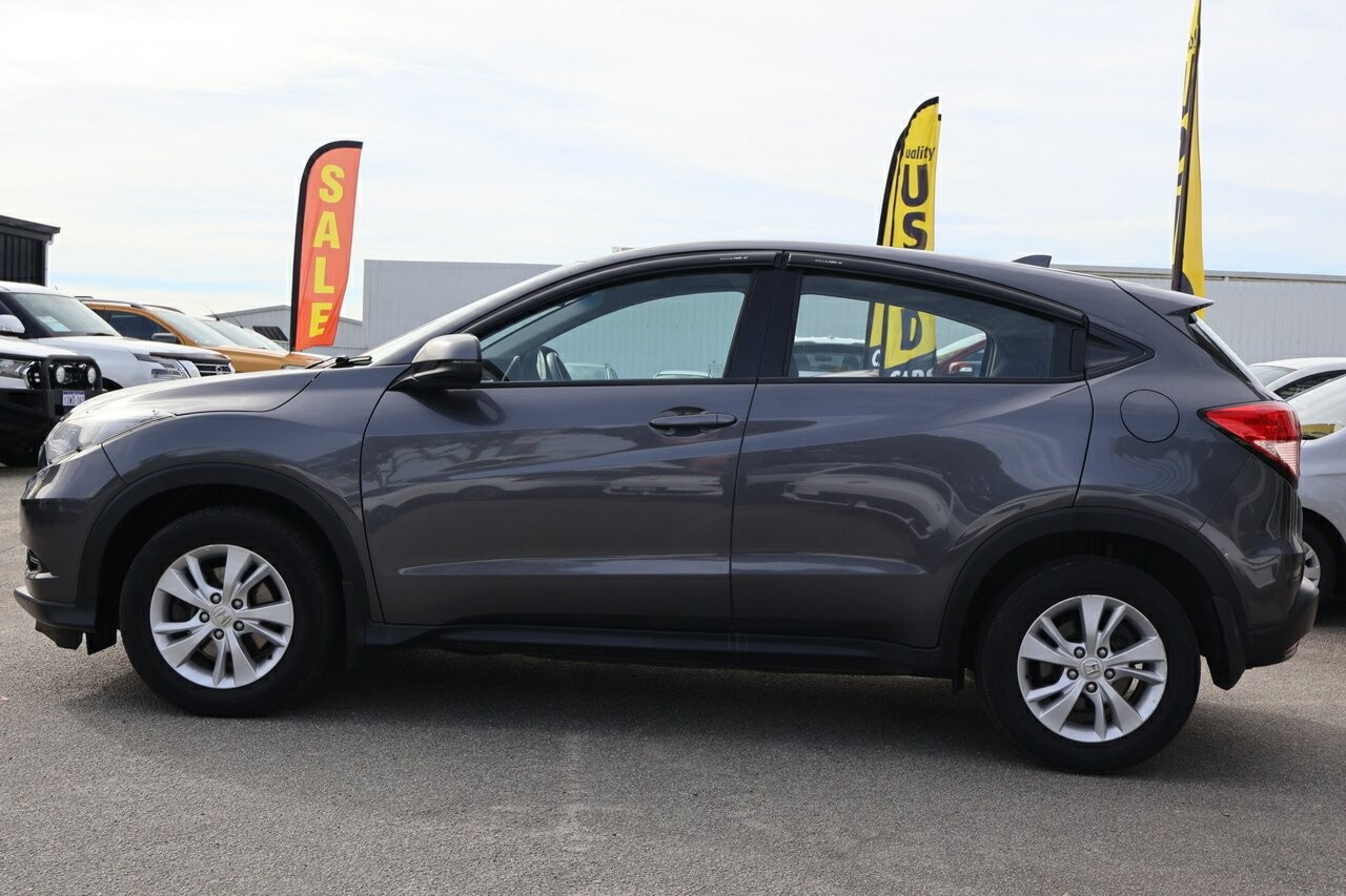 Honda Hr-v image 3