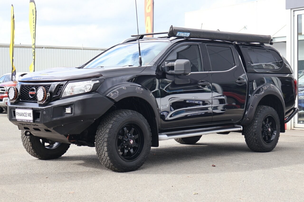 Nissan Navara image 4