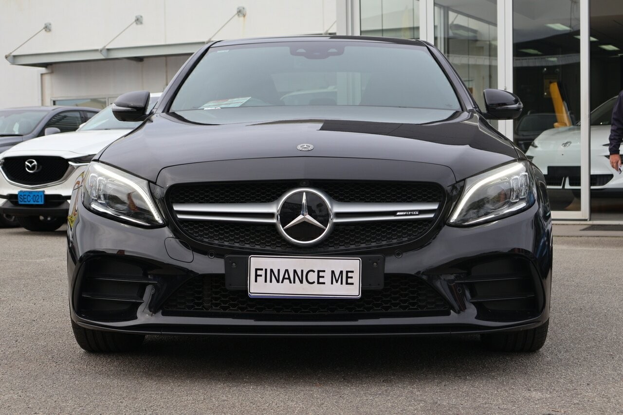 Mercedes Benz C-class image 2