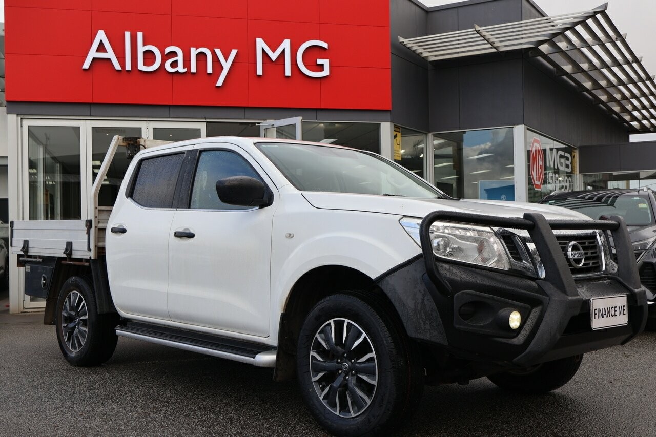 Nissan Navara image 1