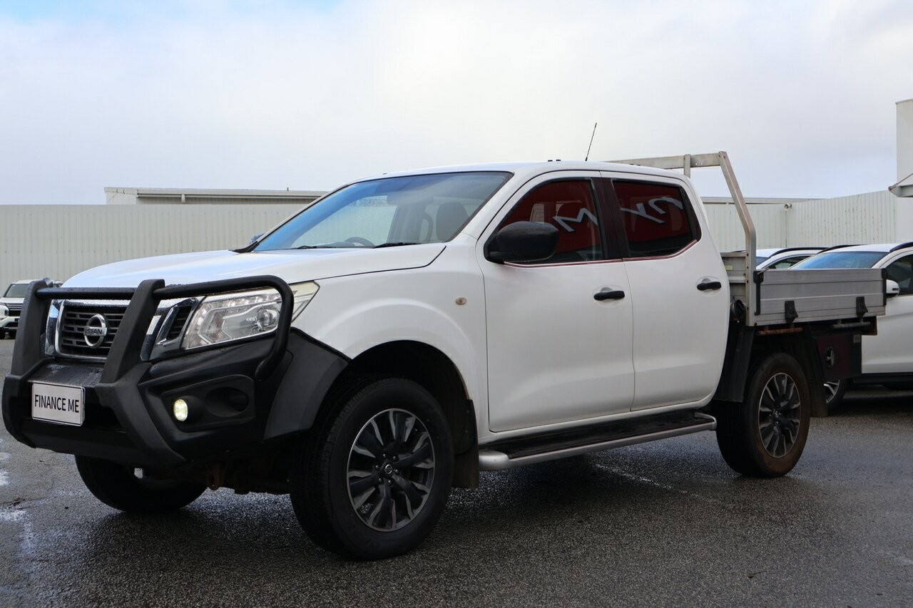 Nissan Navara image 3
