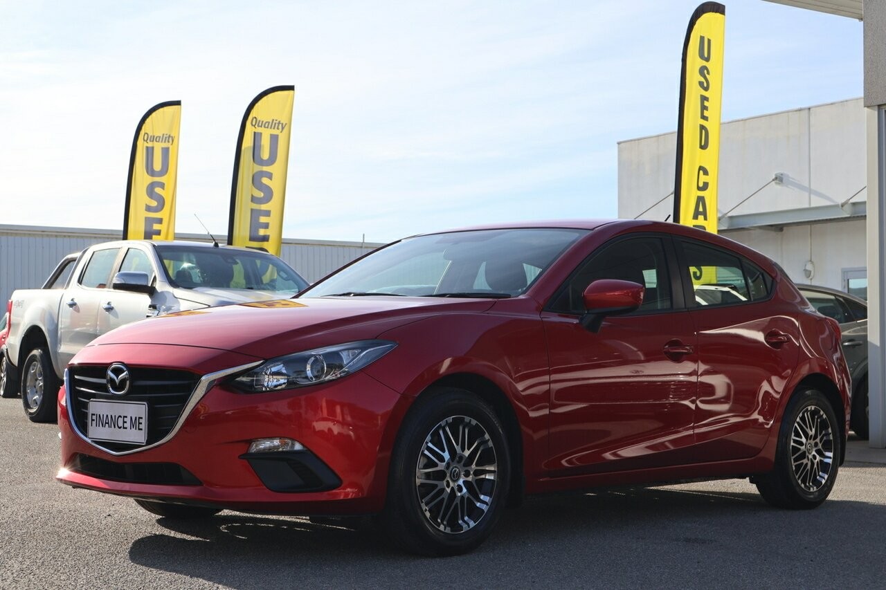 Mazda 3 image 3