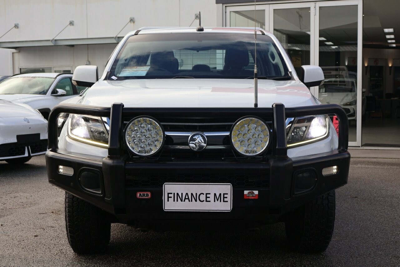 Holden Colorado image 2