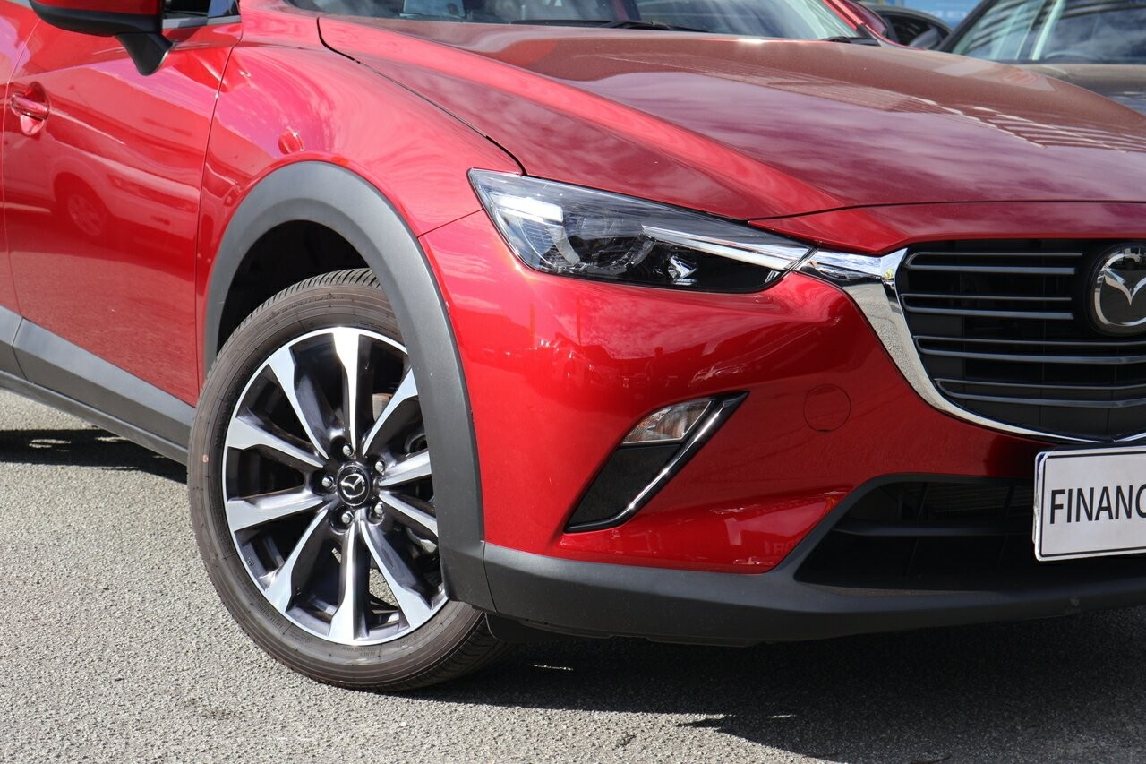 Mazda Cx-3 image 2