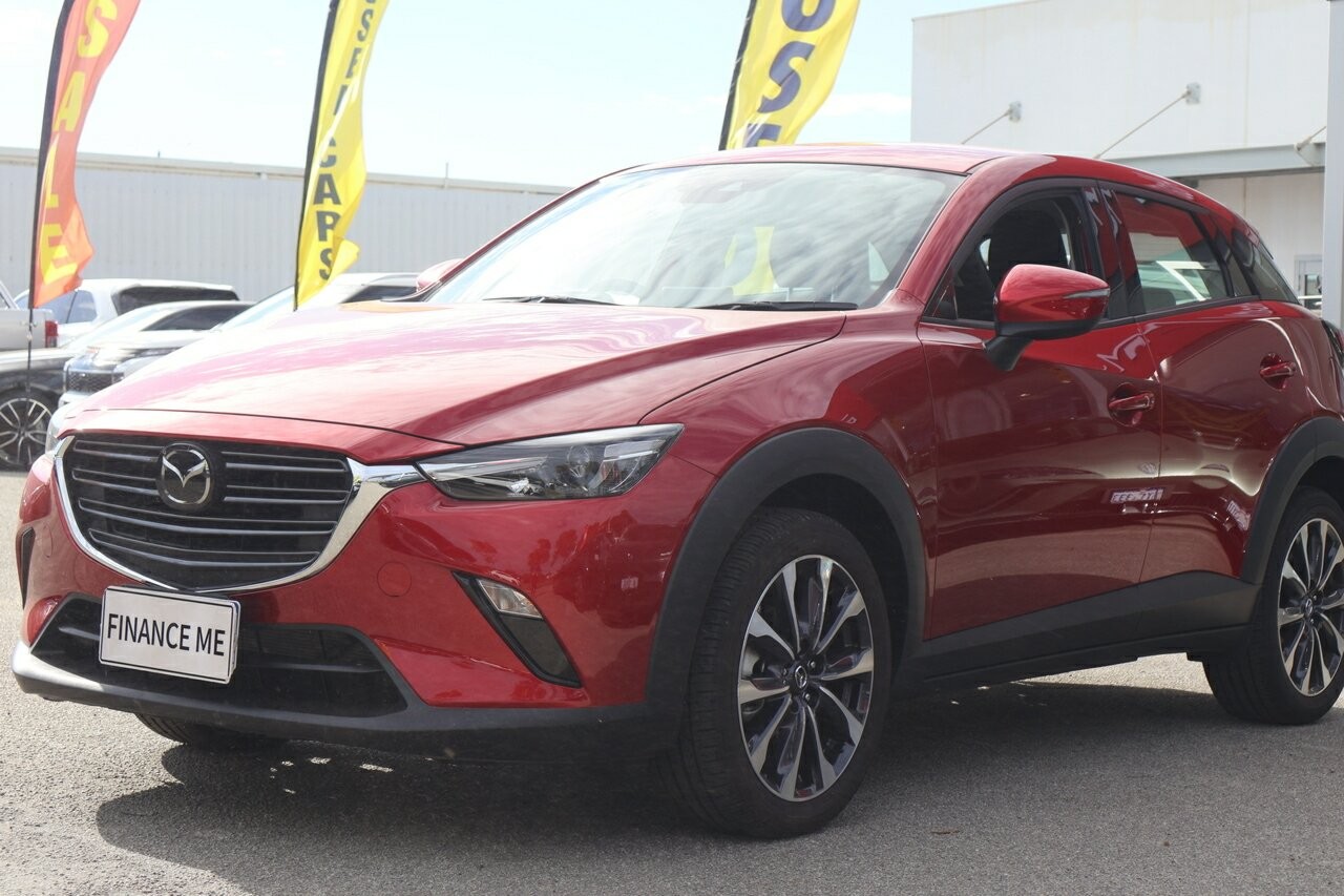 Mazda Cx-3 image 4