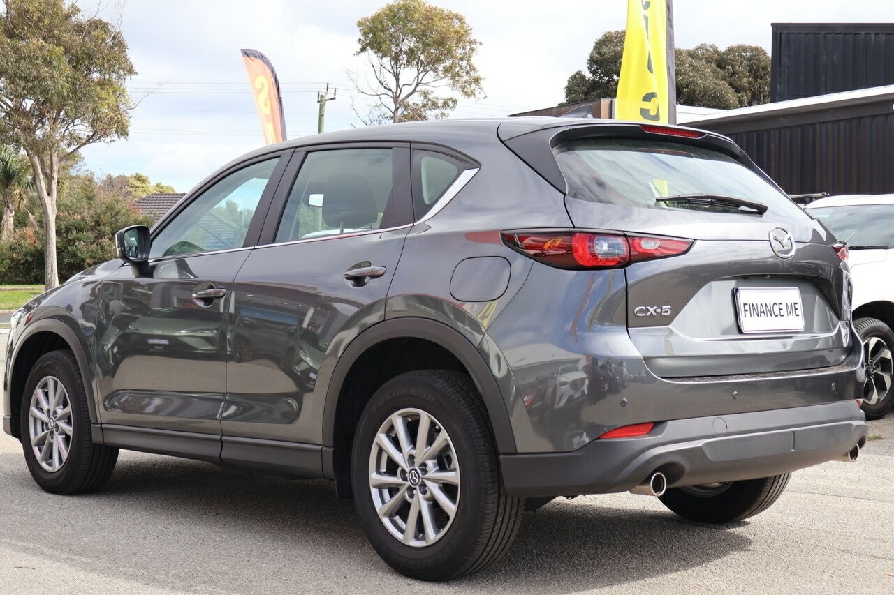 Mazda Cx-5 image 4