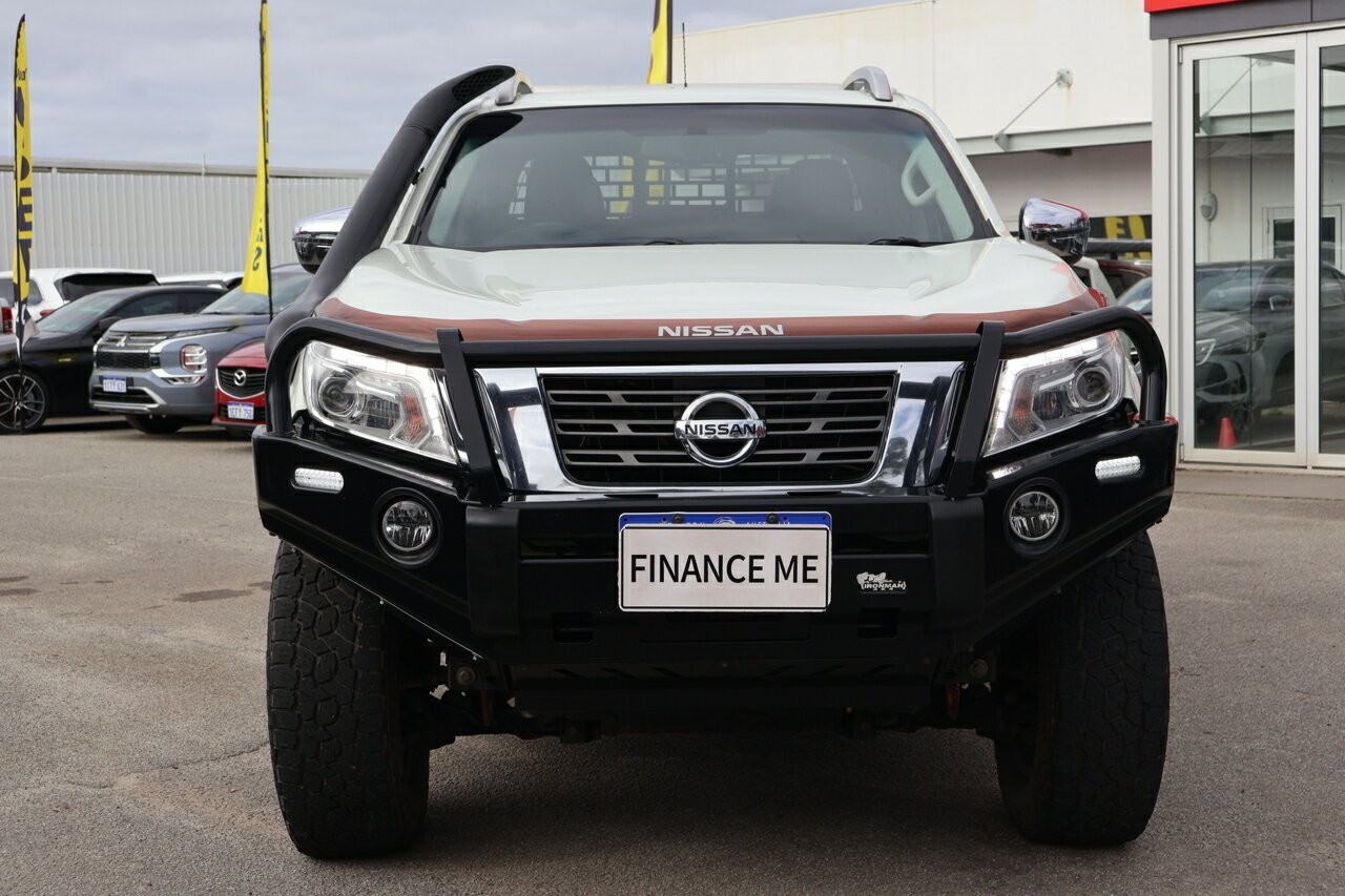 Nissan Navara image 2