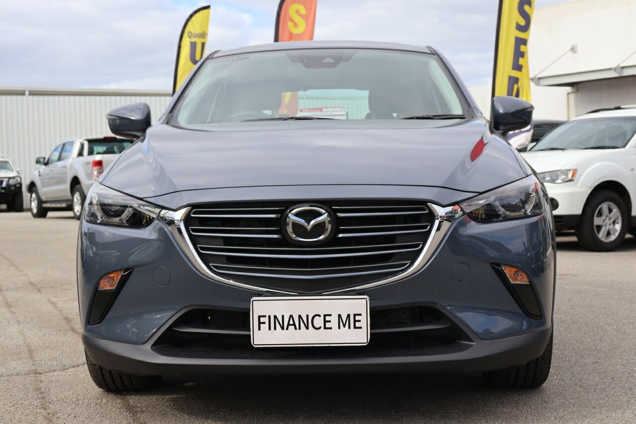 Mazda Cx-3 image 2