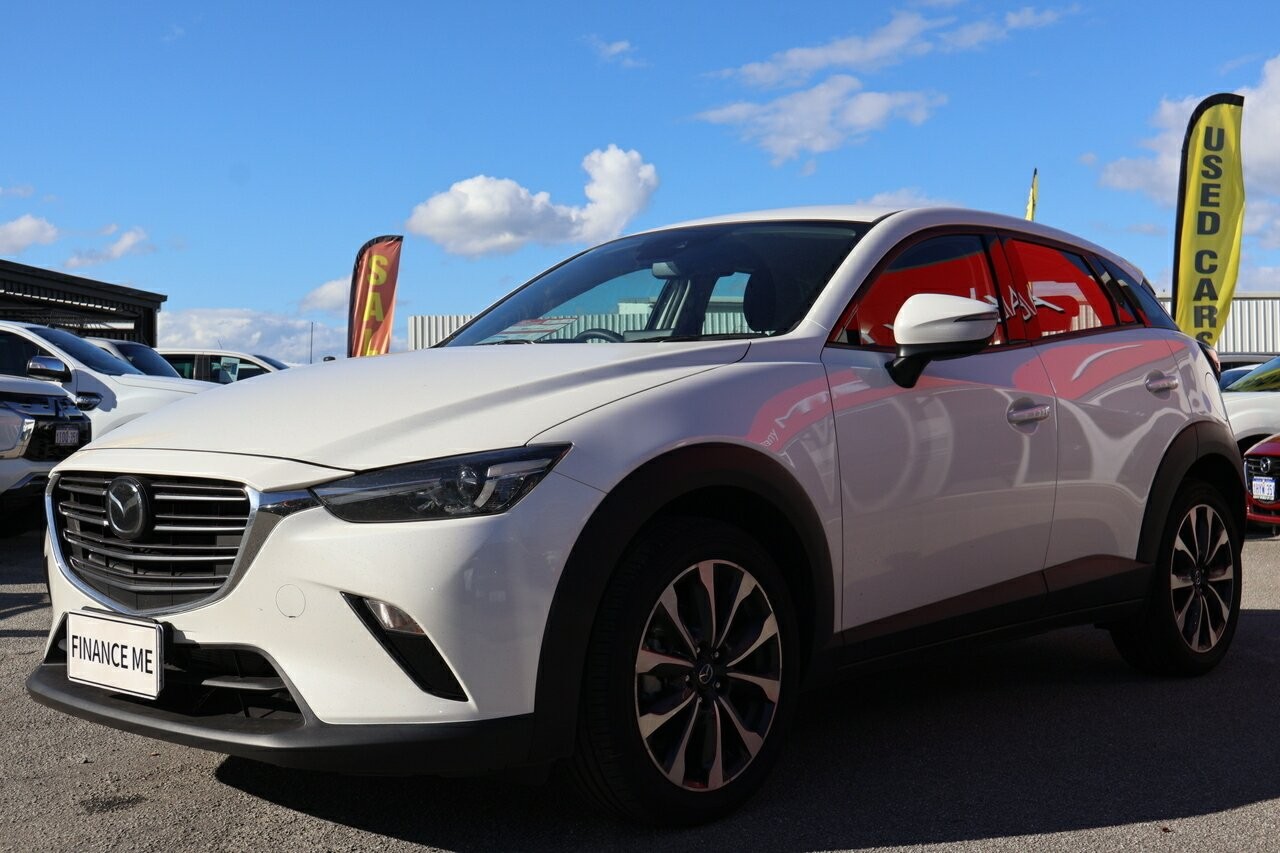 Mazda Cx-3 image 3