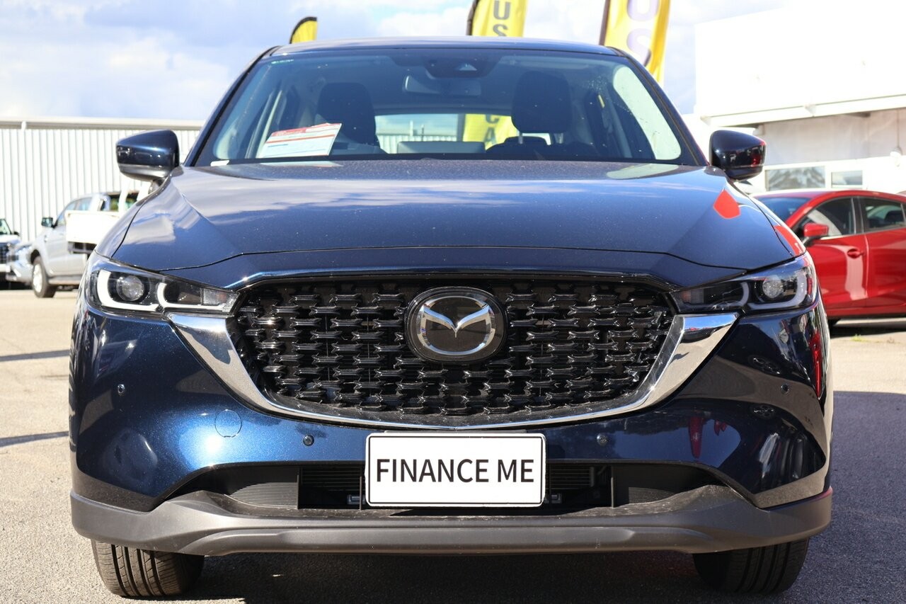 Mazda Cx-5 image 2