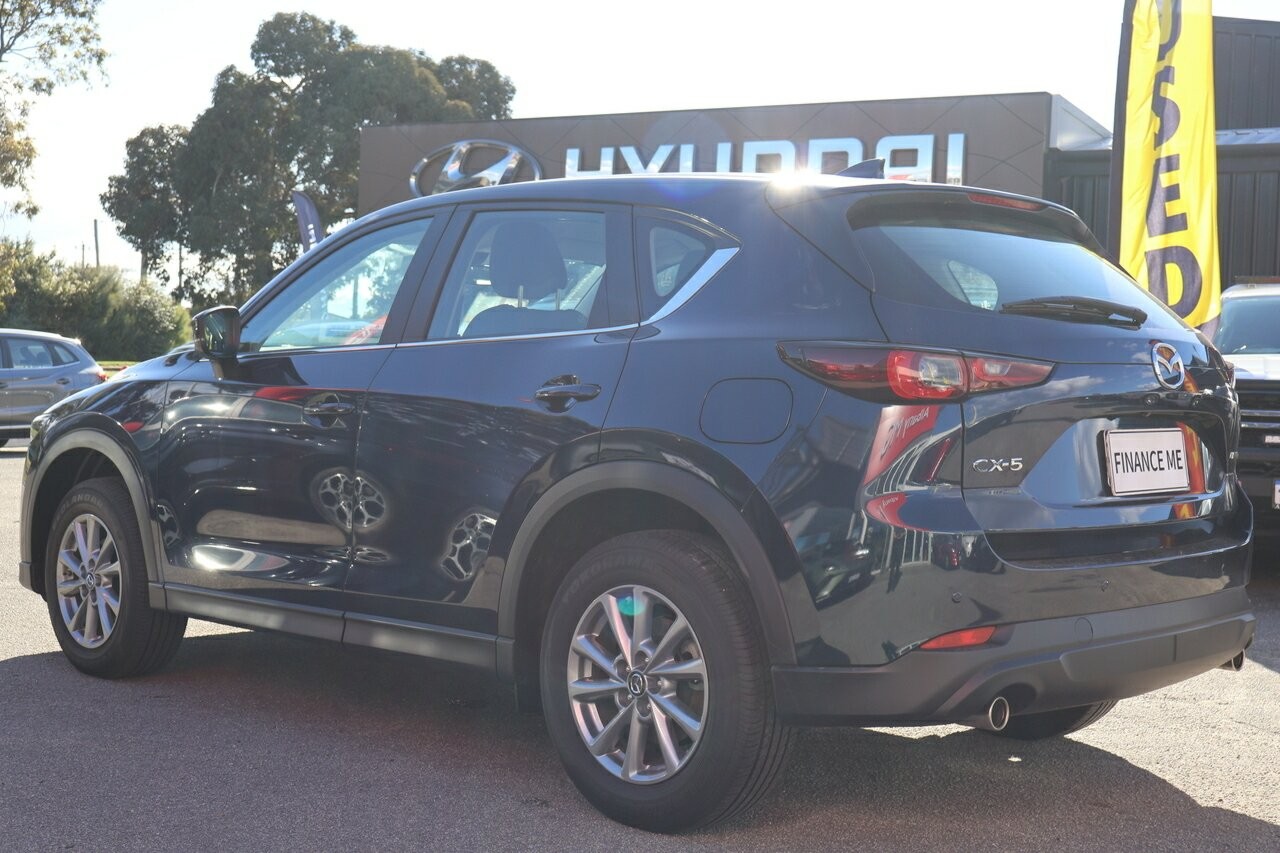 Mazda Cx-5 image 4