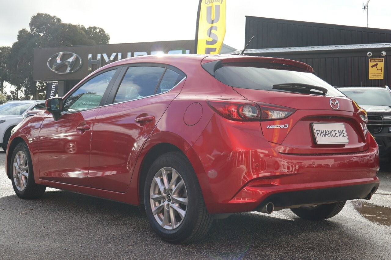 Mazda 3 image 4