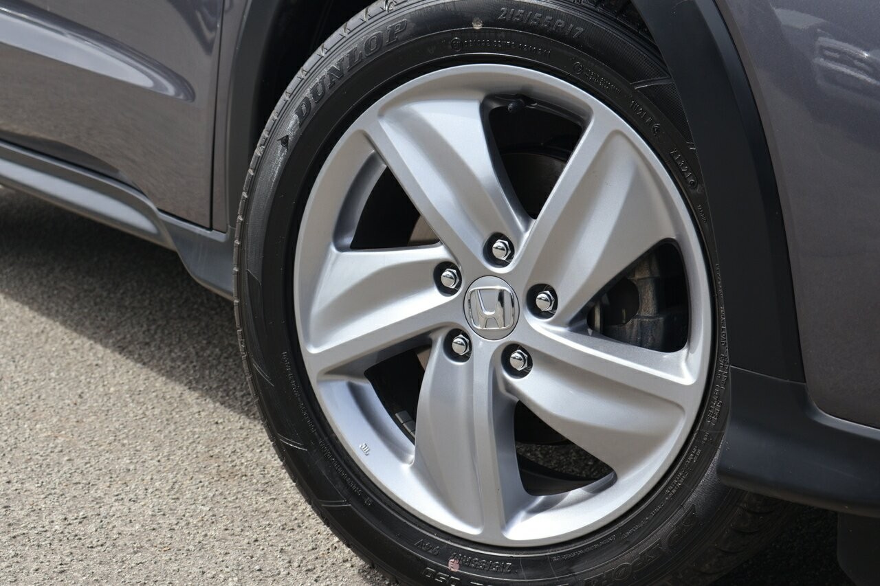 Honda Hr-v image 2