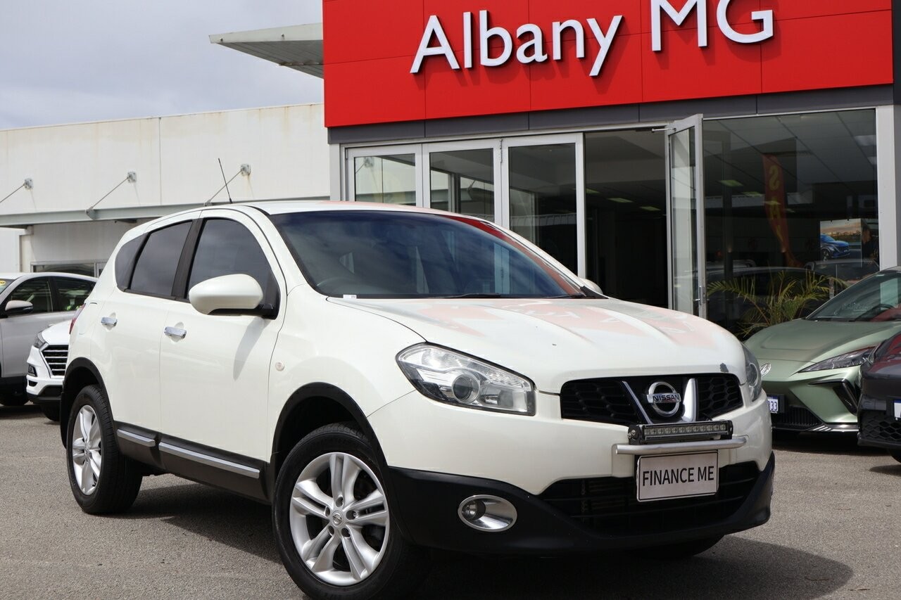 Nissan Dualis image 1