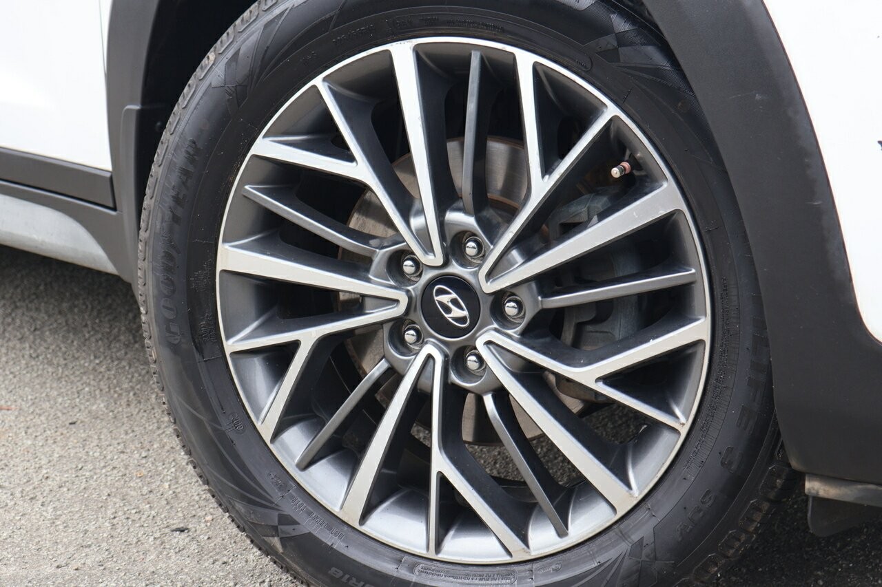 Hyundai Tucson image 2