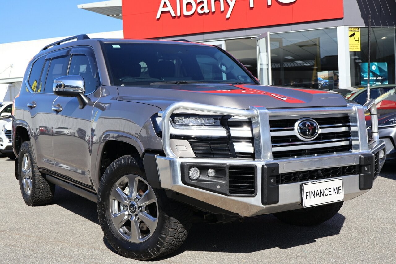 Toyota Landcruiser image 1