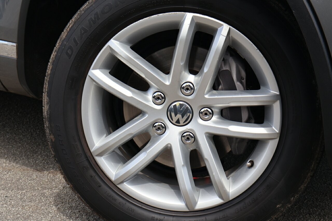 Volkswagen Touareg image 2
