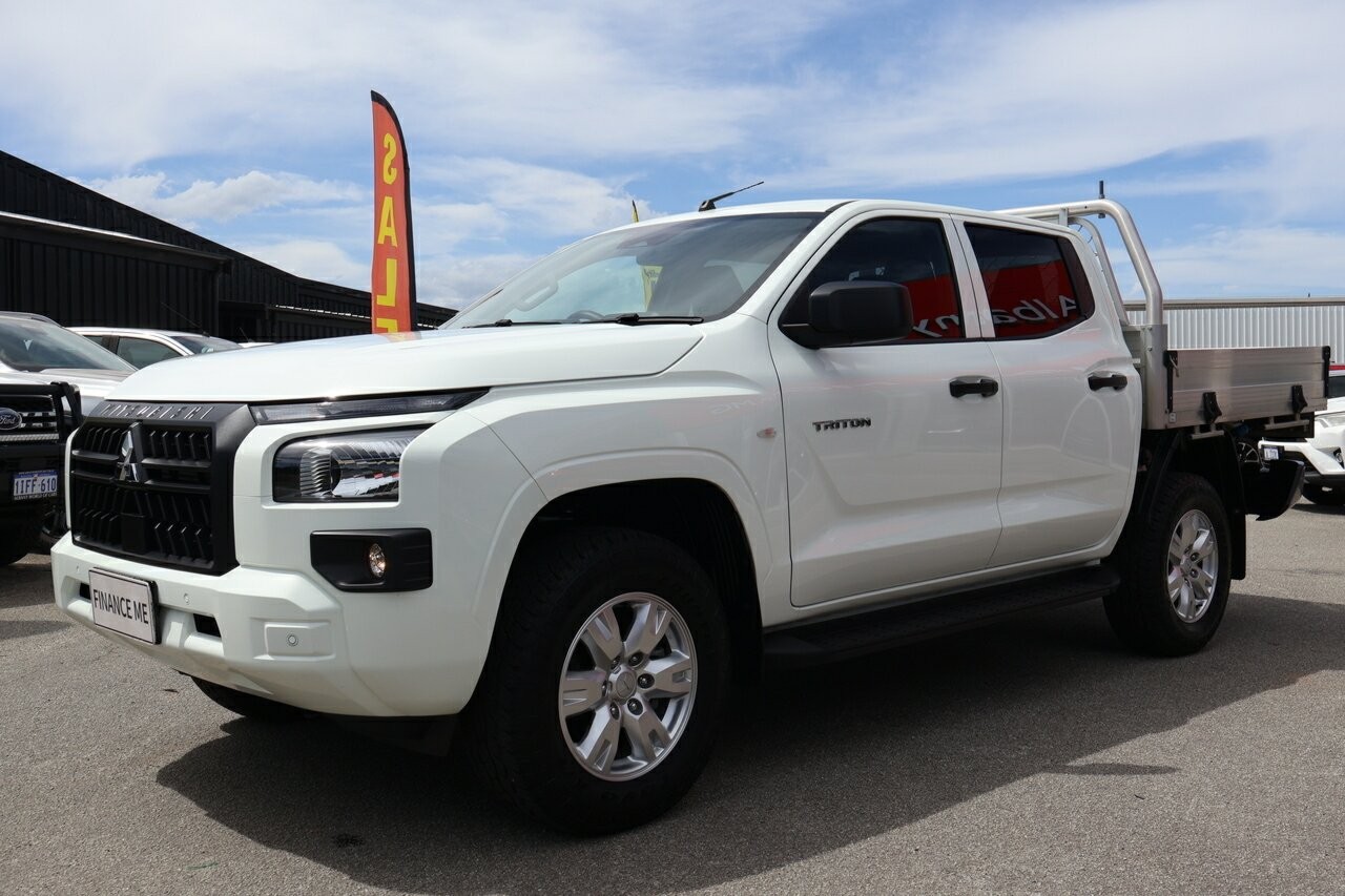 Mitsubishi Triton image 4