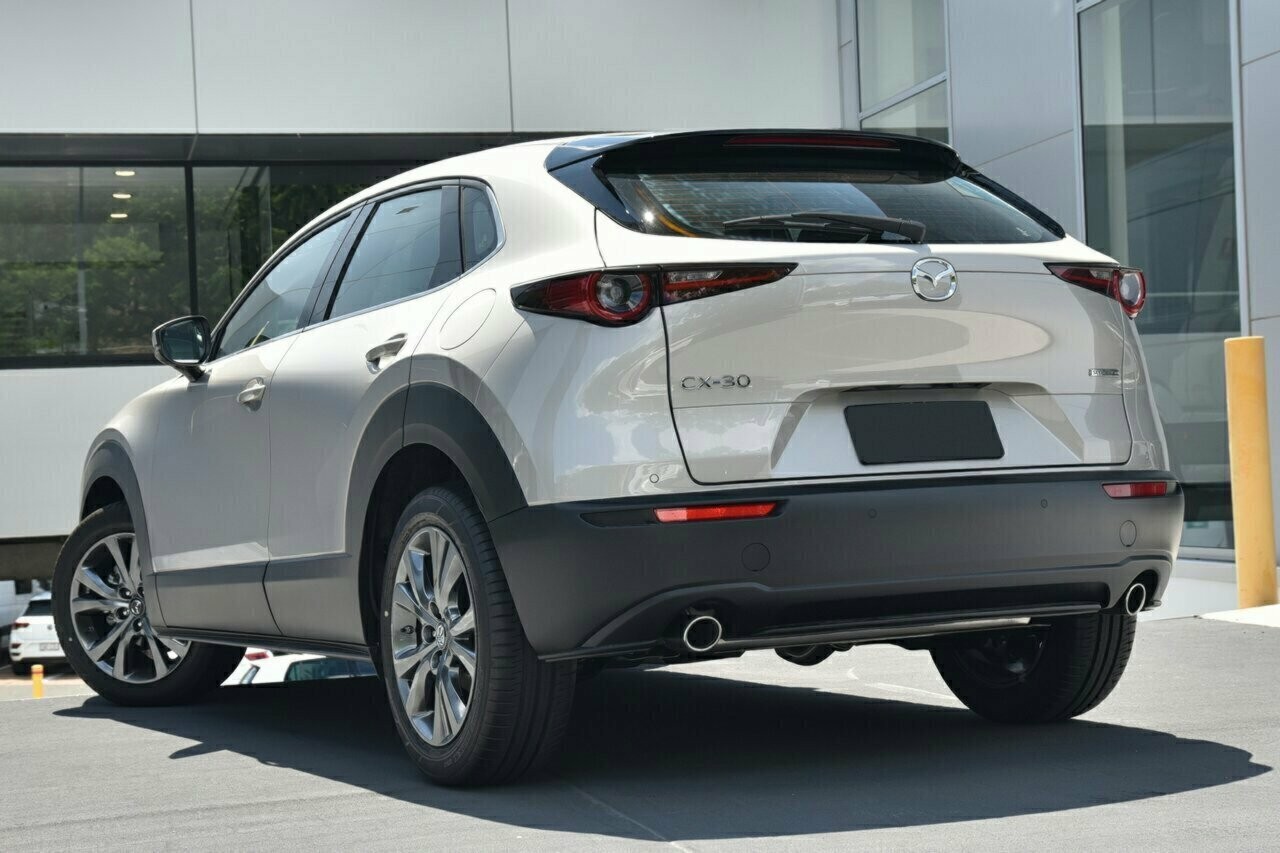 Mazda Cx-30 image 3