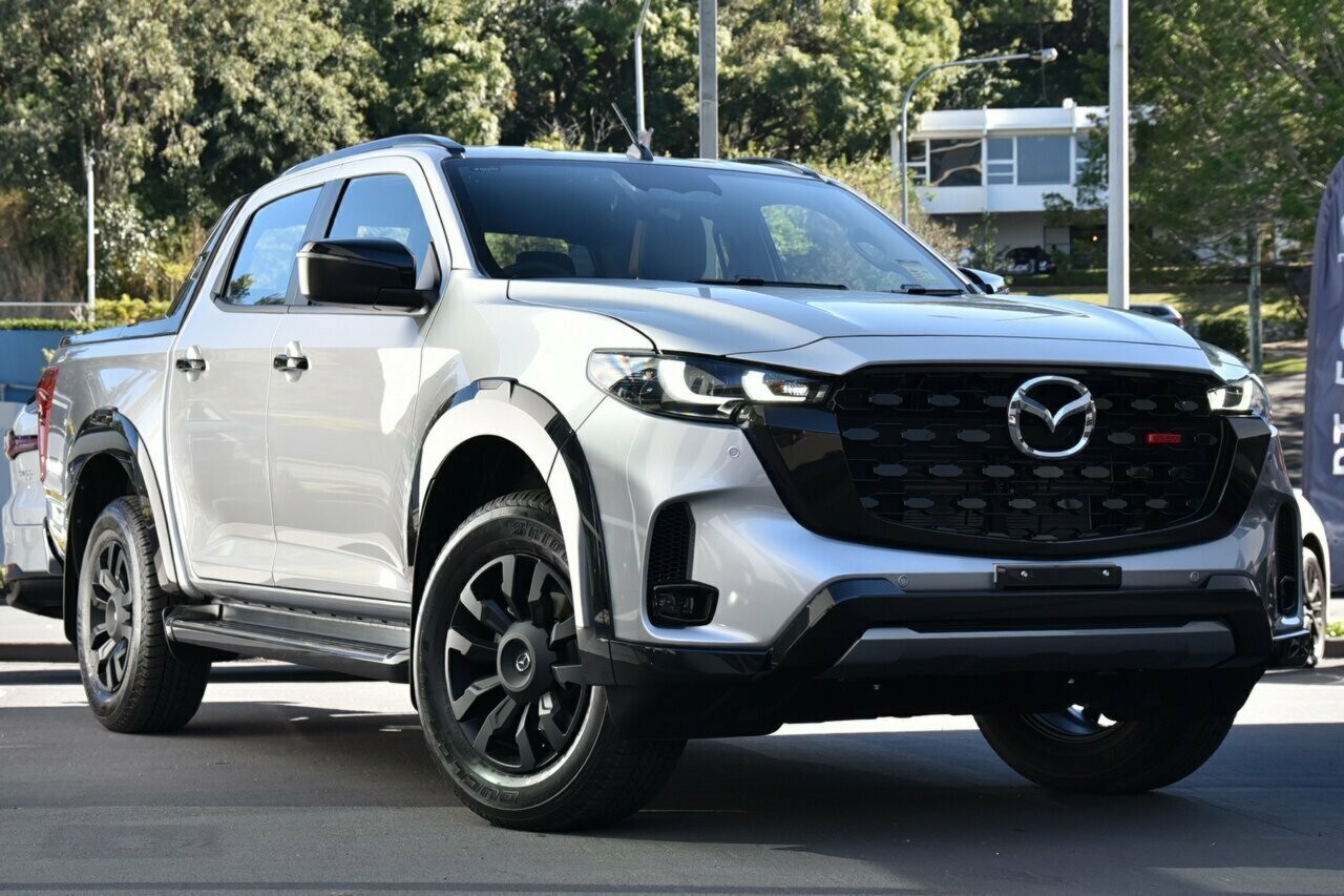 Mazda Bt-50 image 1