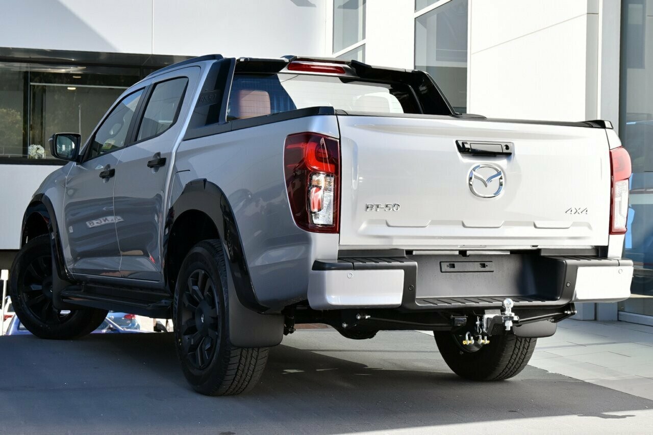 Mazda Bt-50 image 3