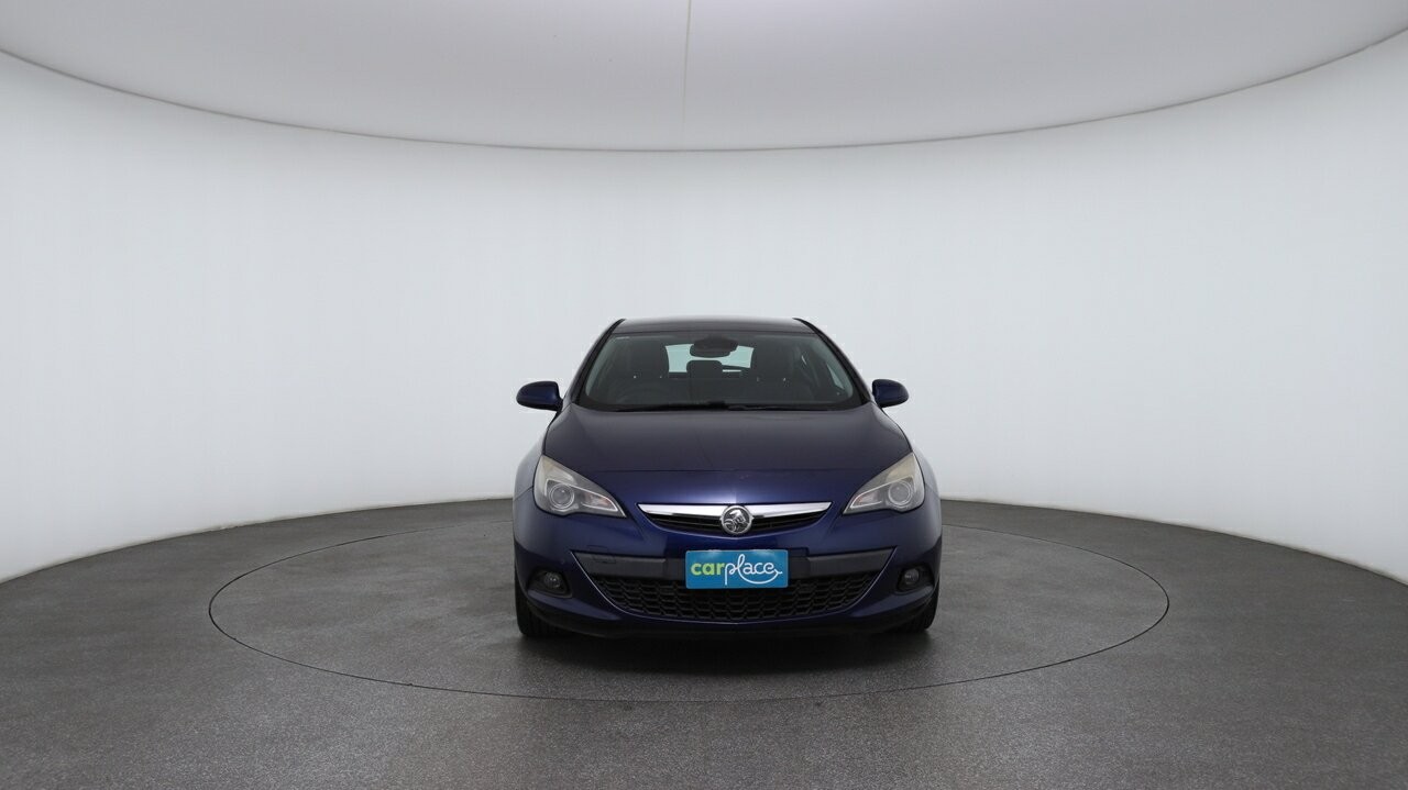 Holden Astra image 2