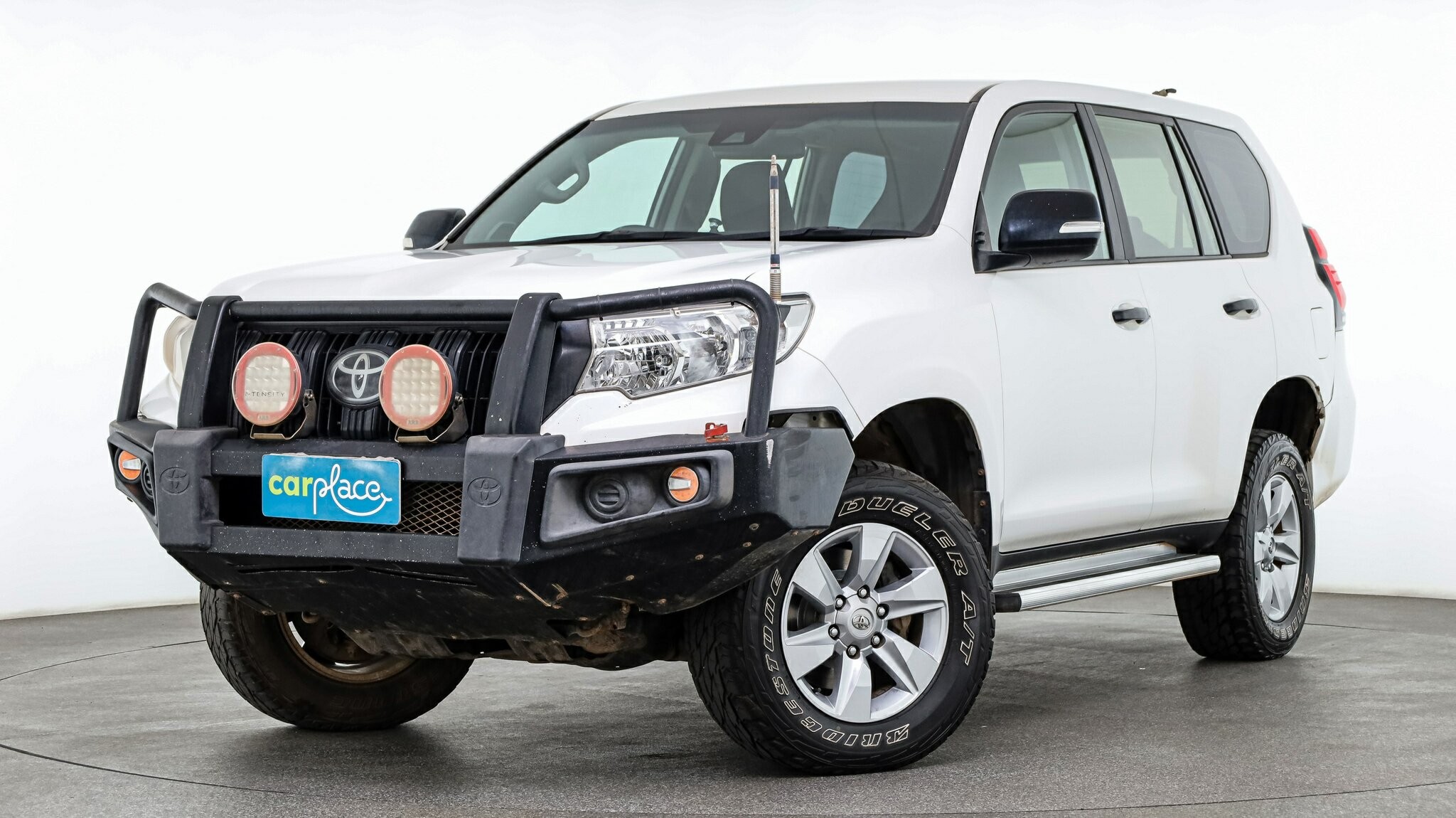 Toyota Landcruiser Prado image 1