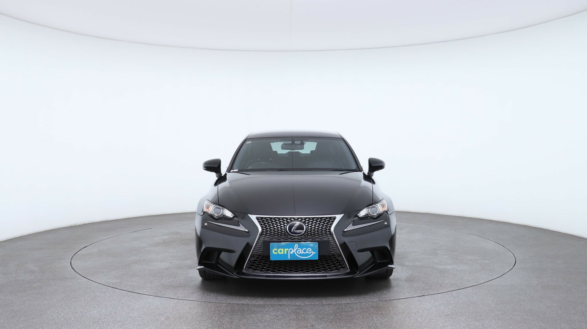 Lexus Is image 2