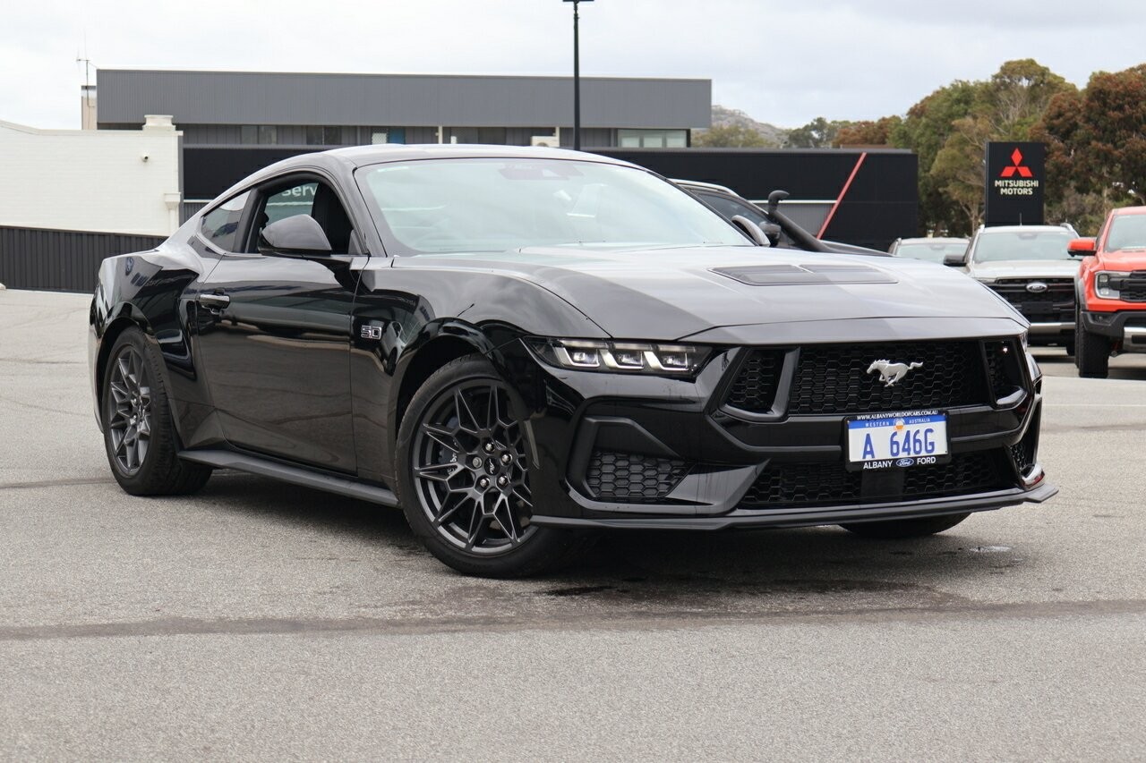 Ford Mustang image 1
