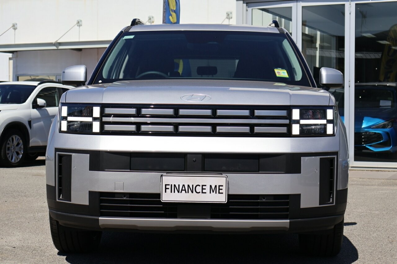 Hyundai Santa Fe image 3