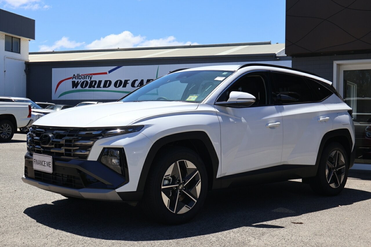 Hyundai Tucson image 3