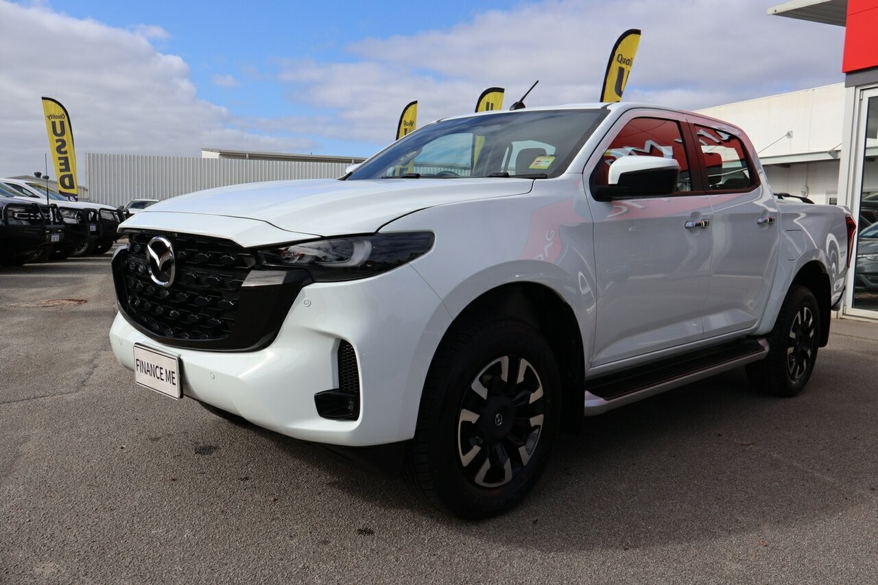 Mazda Bt-50 image 3
