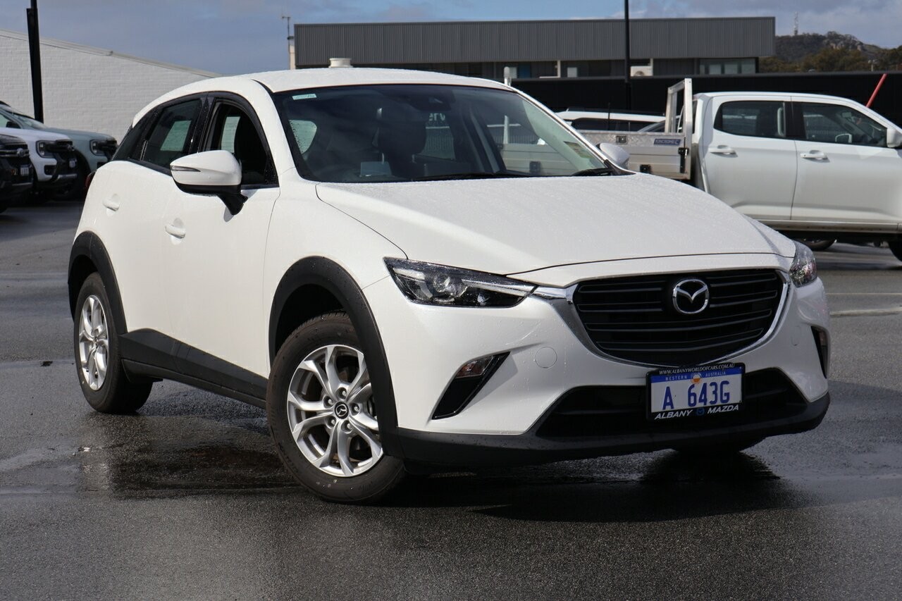 Mazda Cx-3 image 1