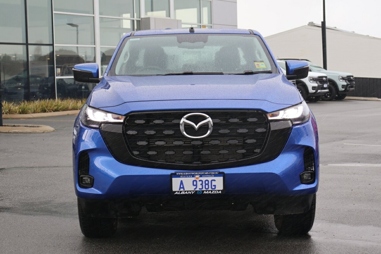Mazda Bt-50 image 3
