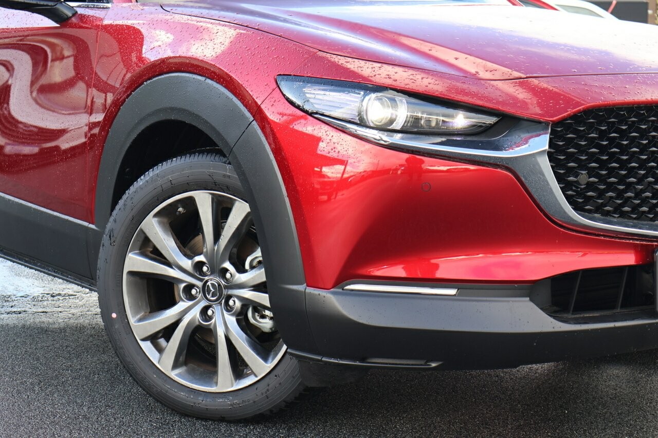 Mazda Cx-30 image 2