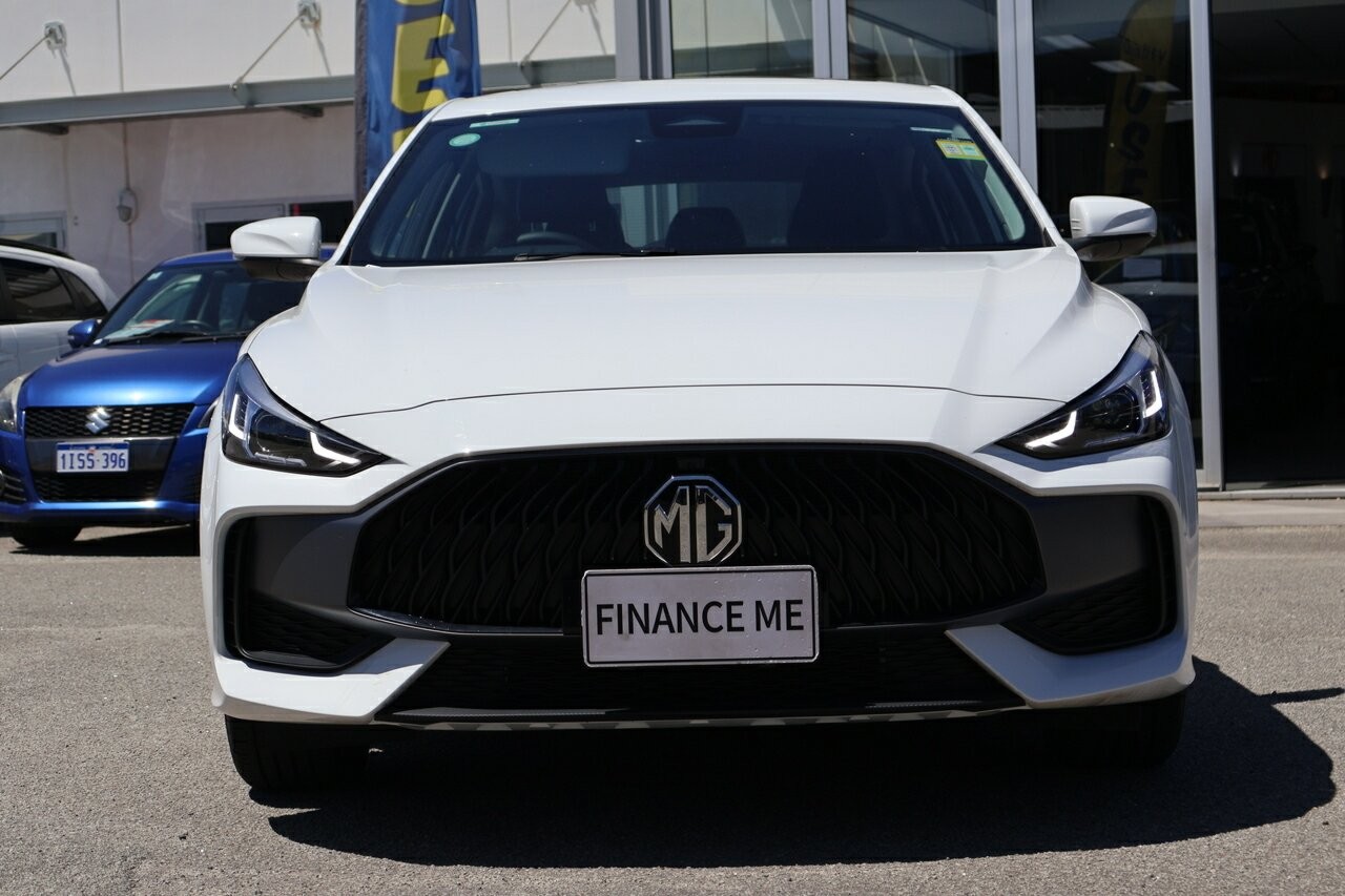 MG Mg5 image 3