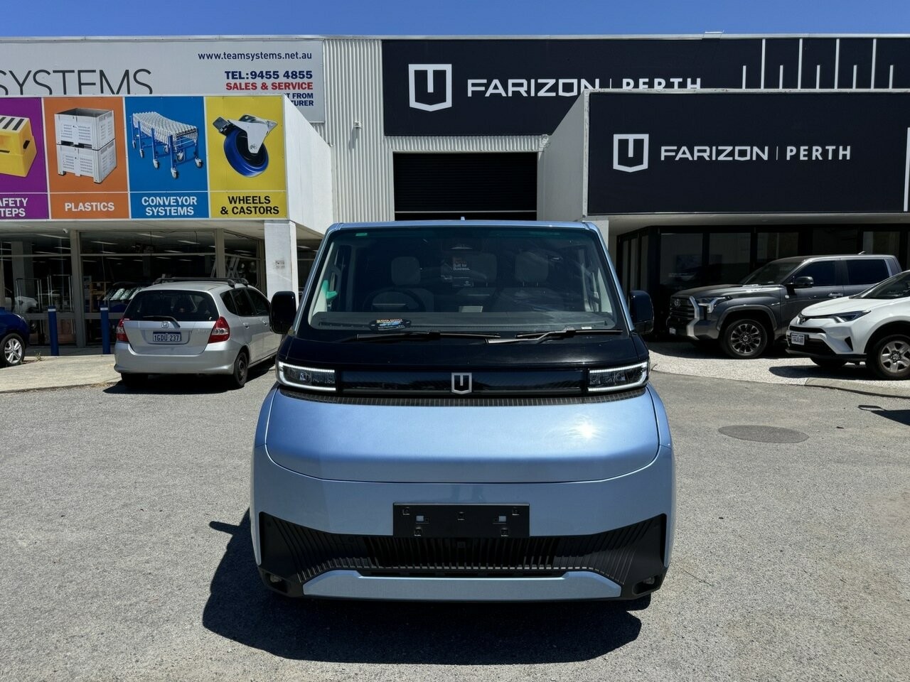 Farizon Supervan image 1