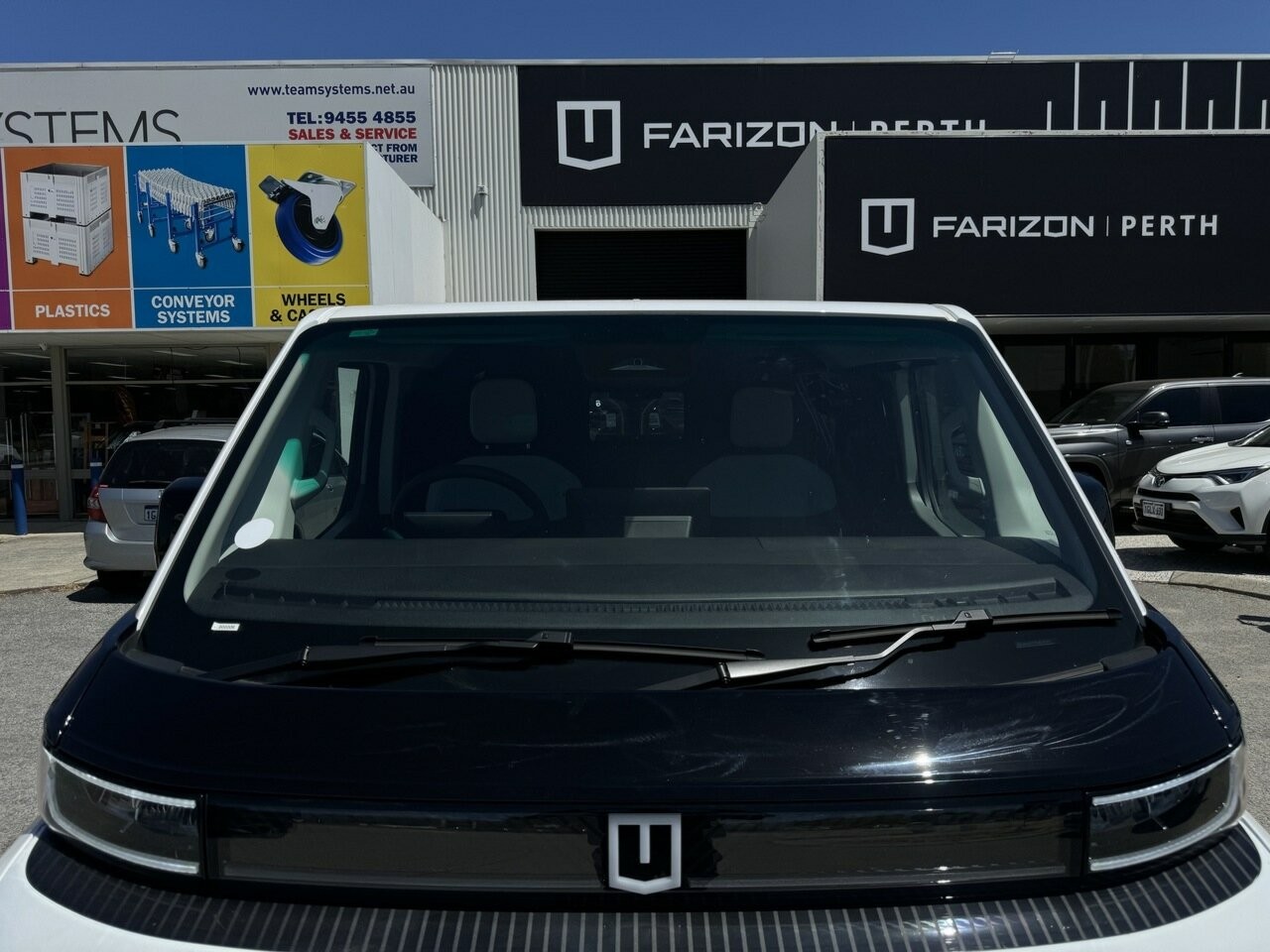 Farizon Supervan image 2