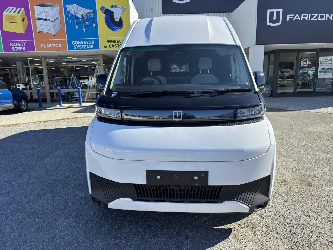 Farizon Supervan image 1