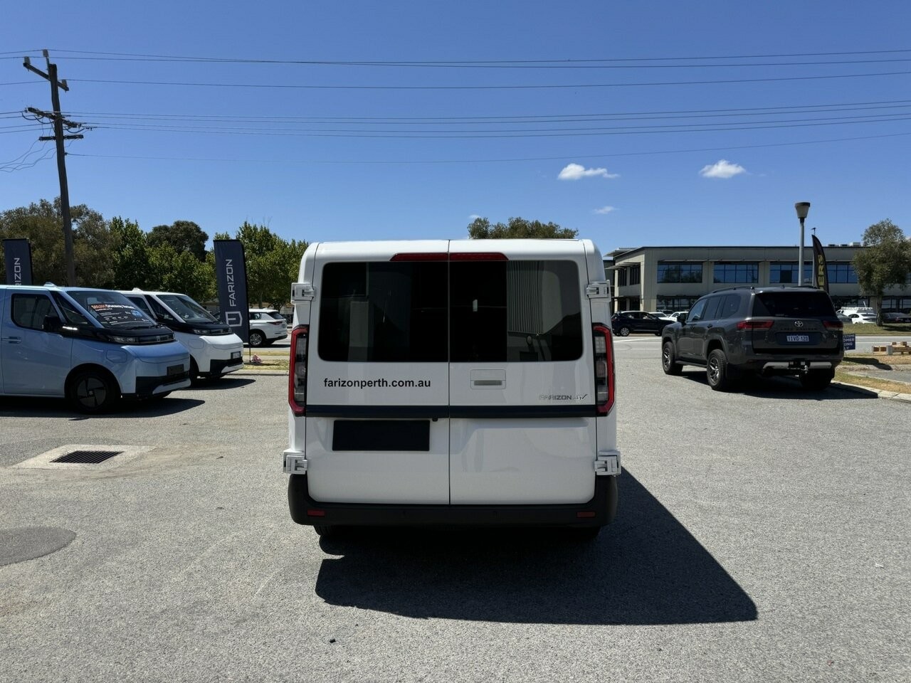 Farizon Supervan image 3