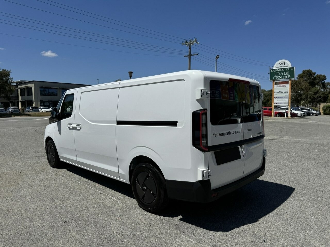 Farizon Supervan image 4
