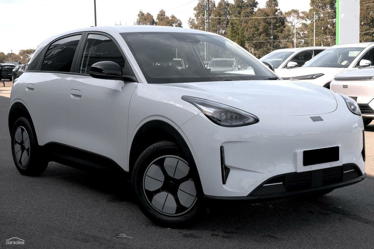 Geely Ex2 image 1