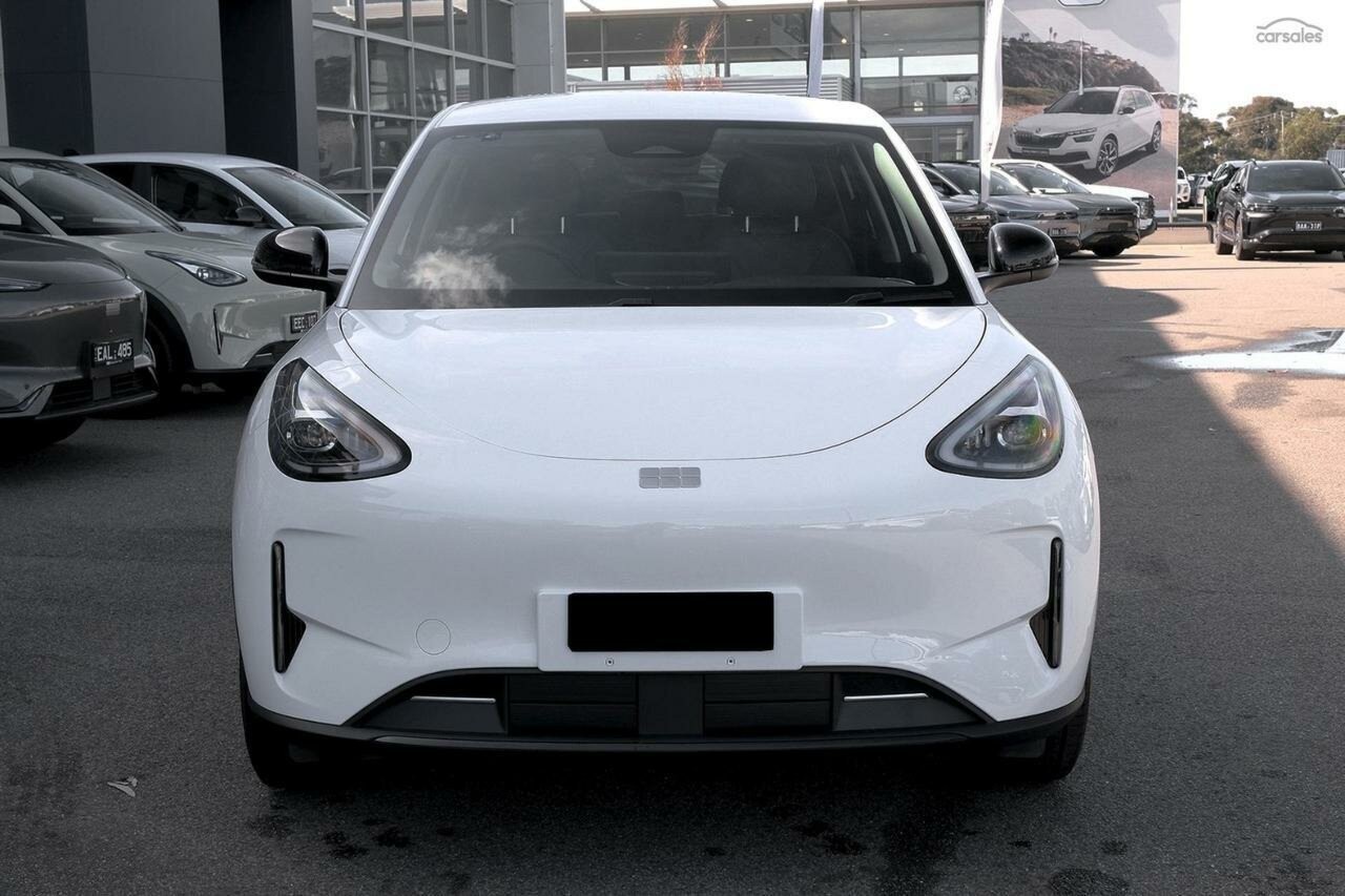 Geely Ex2 image 2