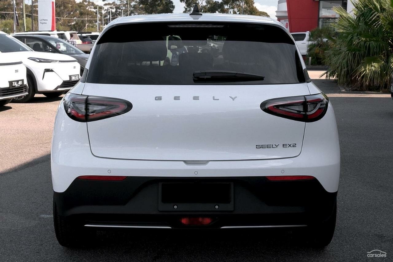 Geely Ex2 image 3