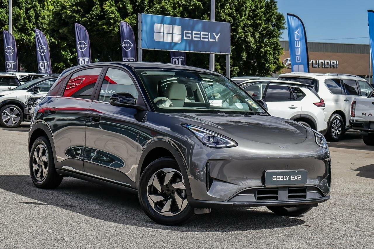 Geely Ex2 image 1