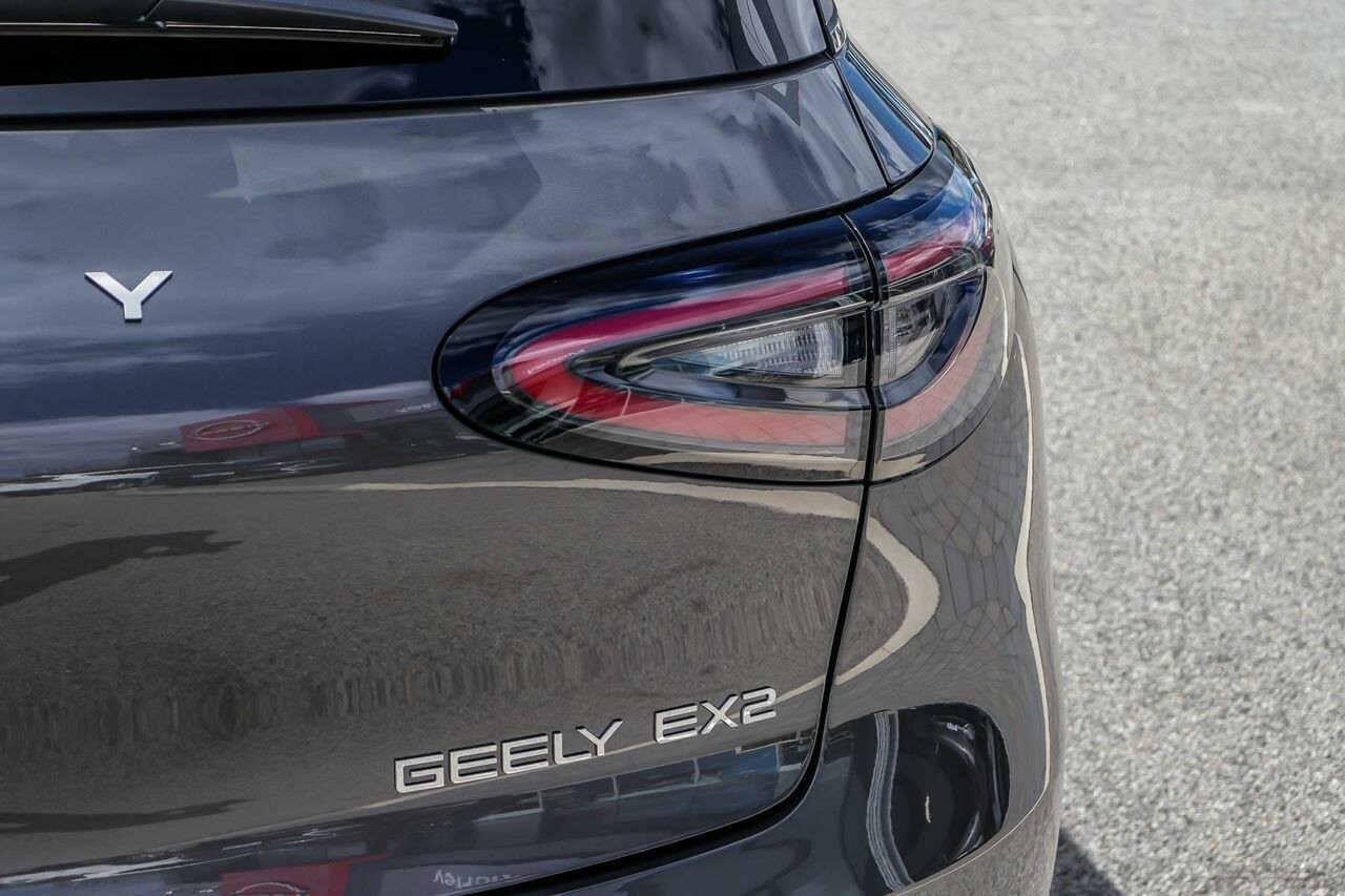 Geely Ex2 image 4