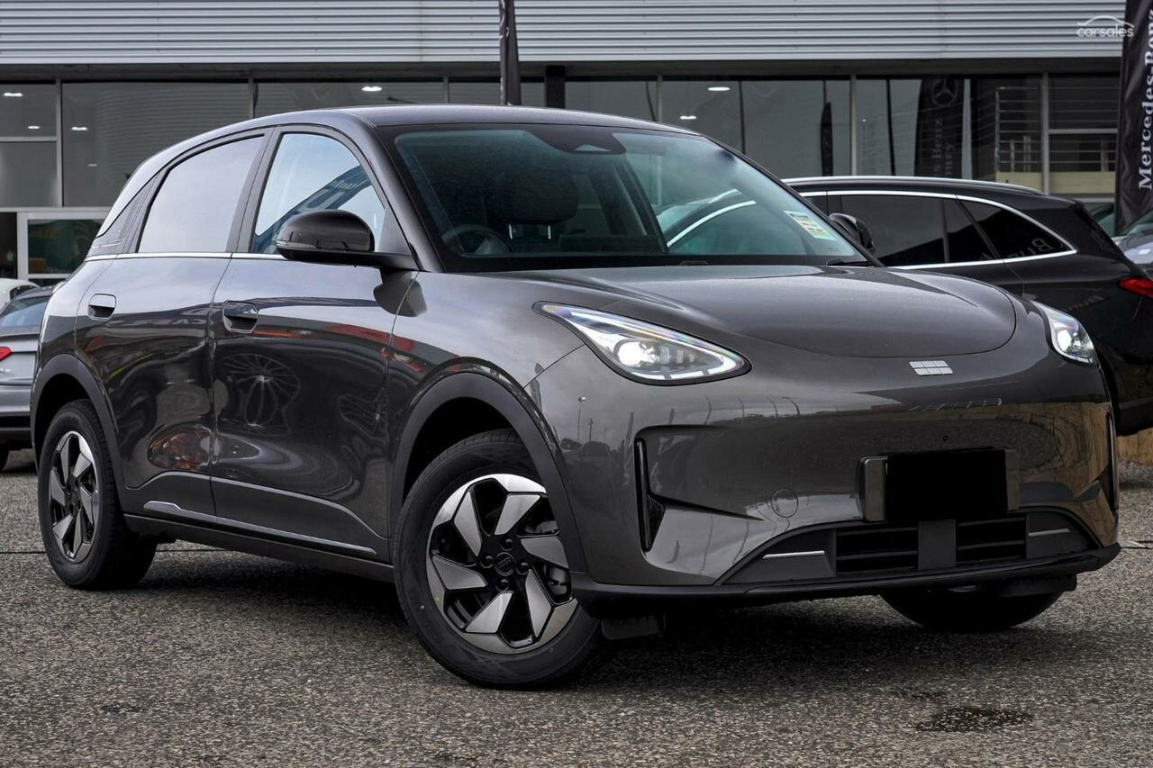Geely Ex2 image 1