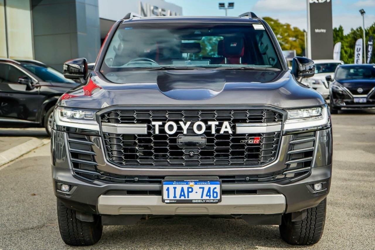 Toyota Landcruiser image 4